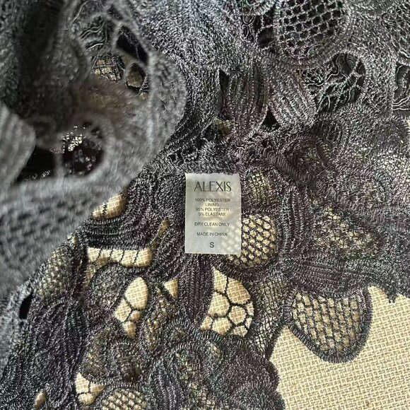 Classic Alexis Camila Floral Lace Midi Dress S/M Black Lace Event Cocktail - Picture 7 of 9
